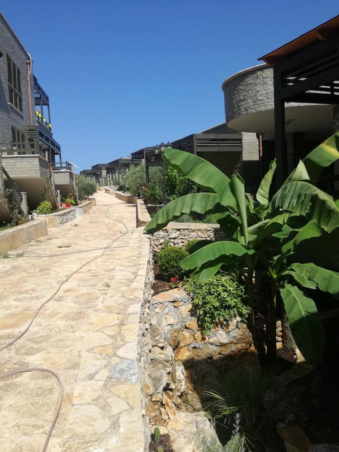 Santa Maria * Vlorë